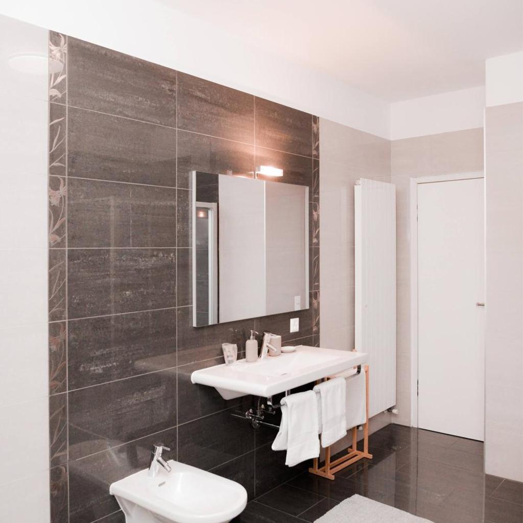 Image 13 - Central Plaza Apartment Br in Lugano