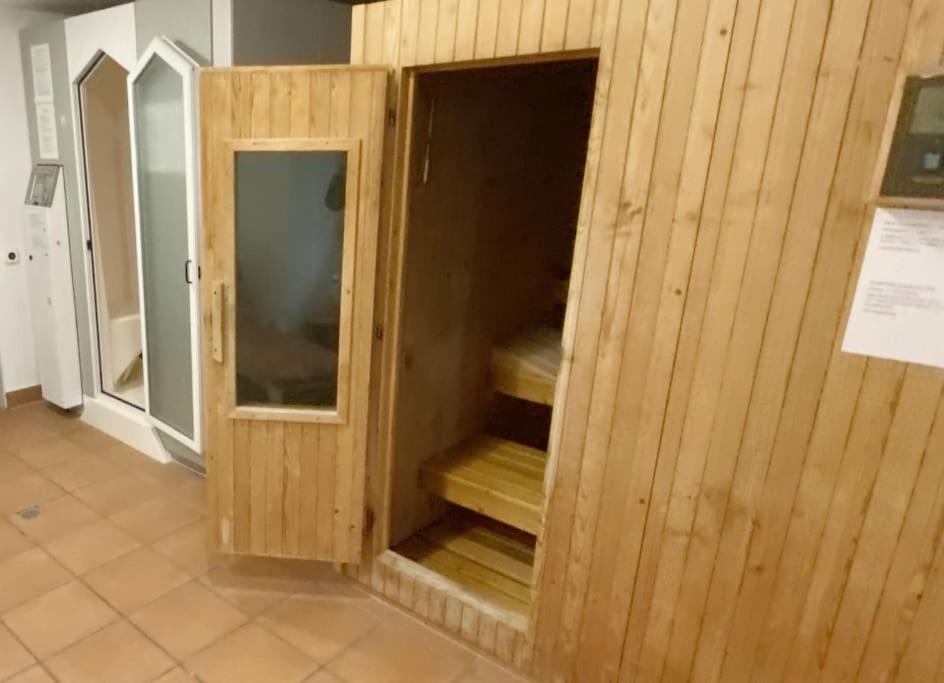 Image 20 - Ferienwohnung am See mit Pool und Sauna