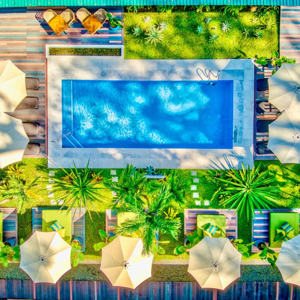 Exōtico Beach Hotel — 