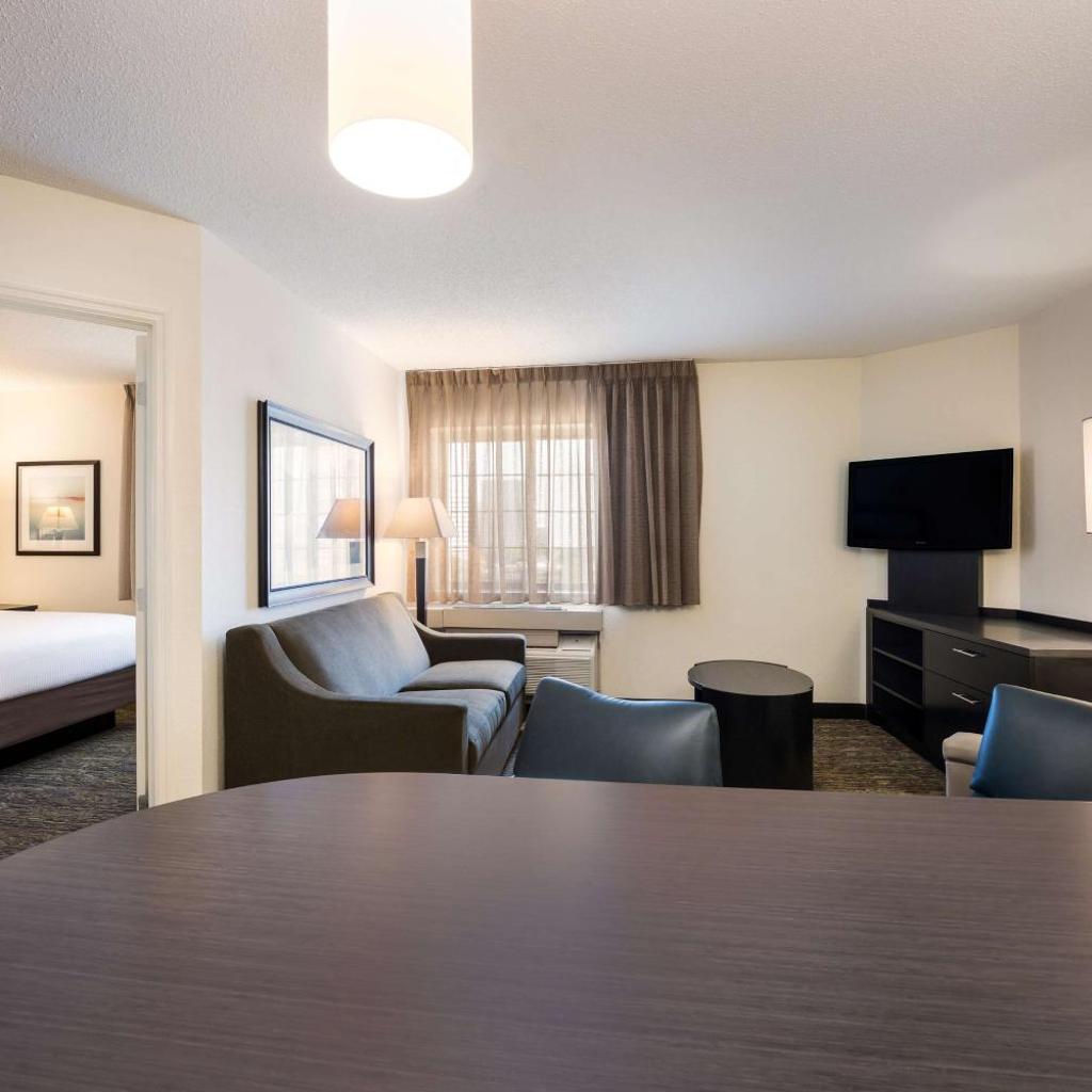Photograph of Sonesta Simply Suites Clearwater St Petersburg