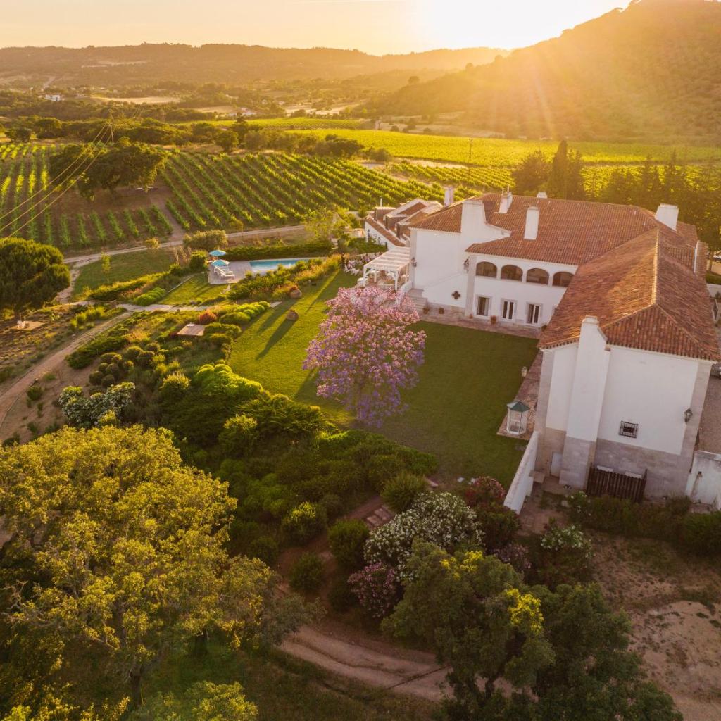Hotel Casa Palmela - Small Luxury Hotels of The World, Hotel & Villas — 
