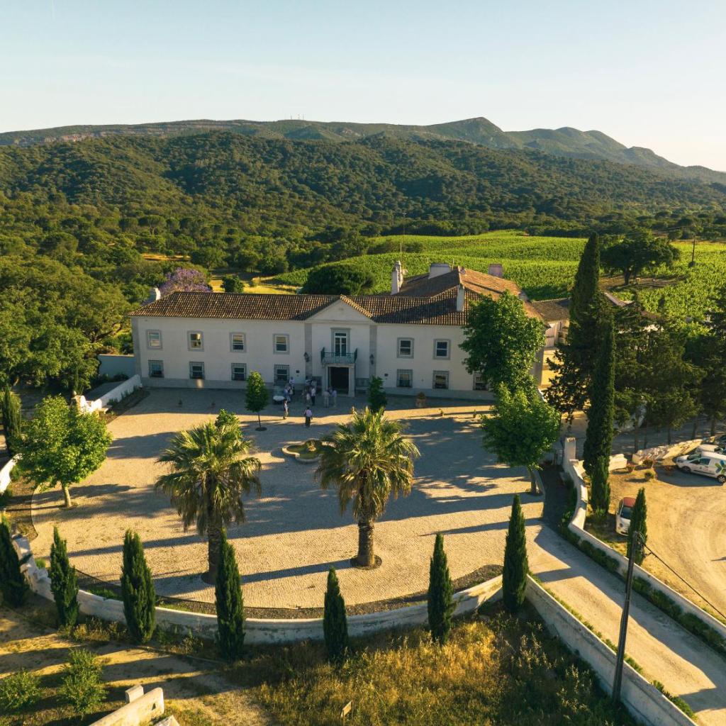 Hotel Casa Palmela - Small Luxury Hotels of The World, Hotel & Villas — 