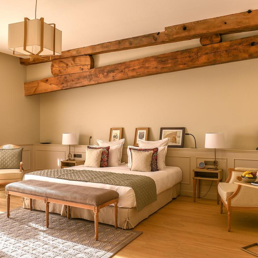 Hôtel Chais Monnet & Spa — 