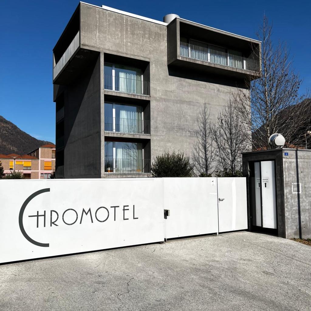 Image 2 - Chromotel self check-in