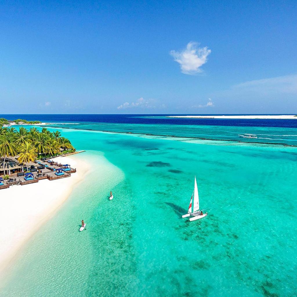 Sheraton Maldives Full Moon Resort & Spa — 