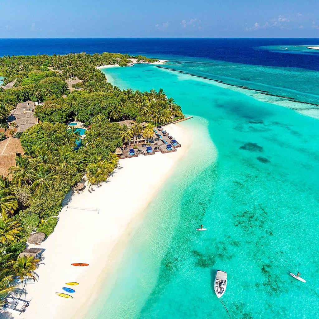 Sheraton Maldives Full Moon Resort & Spa — 