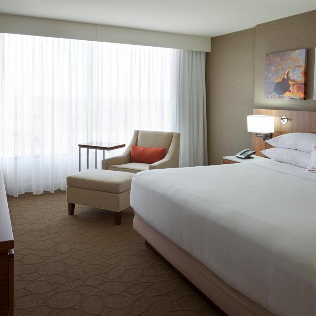 Photograph of Delta Hotels by Marriott Toronto Airport & Conference Centre