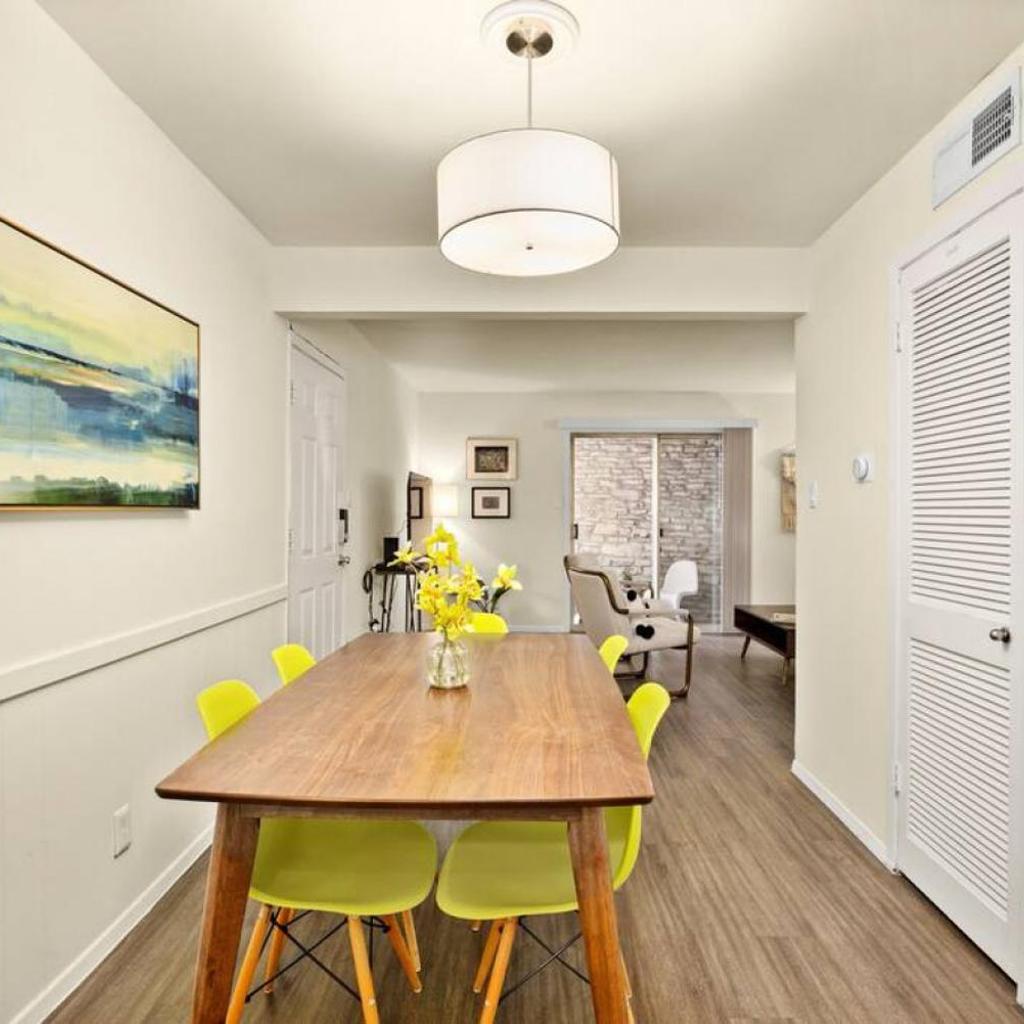 Photograph of Walk to the Golf Course 2BD Apt, Pool, and Parking
