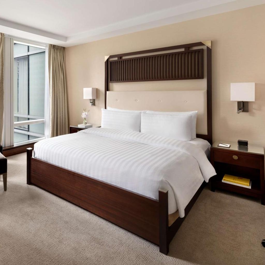 Photograph of Shangri-La Toronto