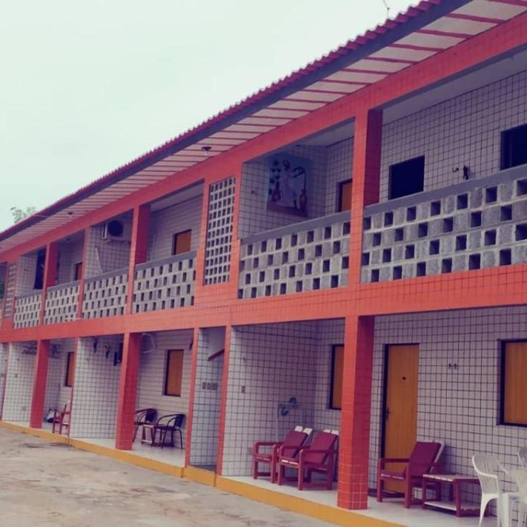 FLATS na Praia do Rio Âmbar, 40 m da praia, com 60 m2, cozinha completa, 2 quartos com ar condicionado, acomoda 8 pessoas, piscinas, área de lazer, WIFI, caseiro, ambiente familiar. — foto 11