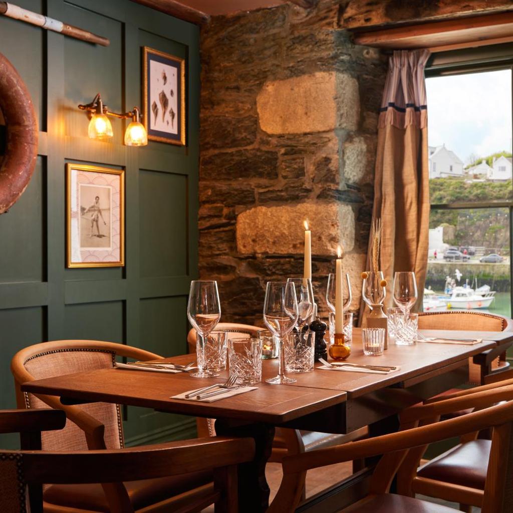 Harbour Inn — 