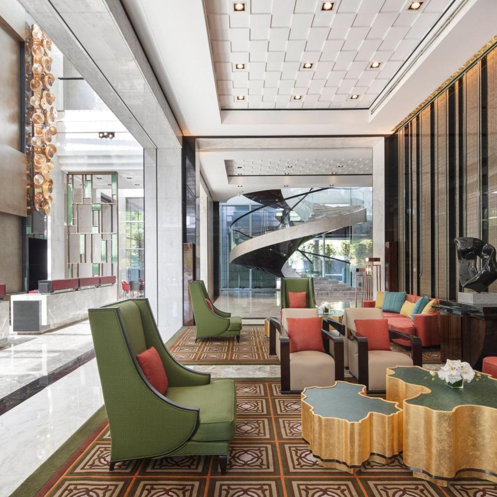 Regent Shanghai Pudong — 