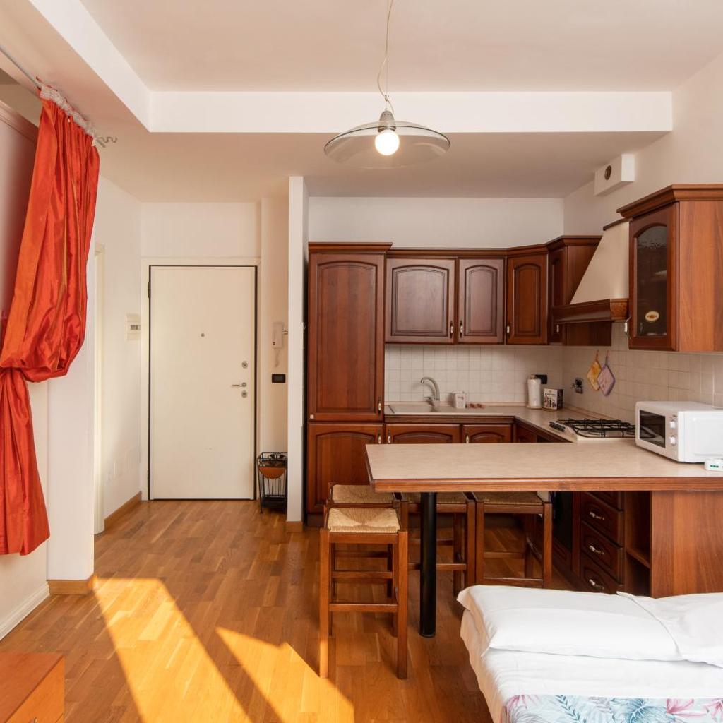 Photograph of HouSmart Milazzo 5