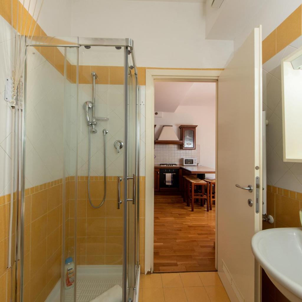 Photograph of HouSmart Milazzo 5