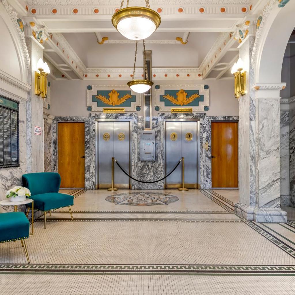 Photograph of Hotel Gibbs Downtown Riverwalk