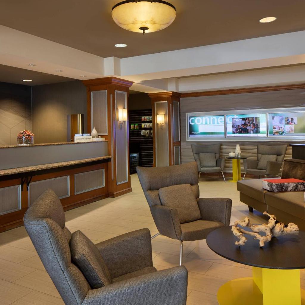 Photograph of SpringHill Suites by Marriott Tampa Westshore Airport