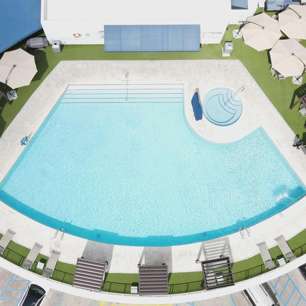 Photograph of Nuvo Suites Hotel - Miami Doral