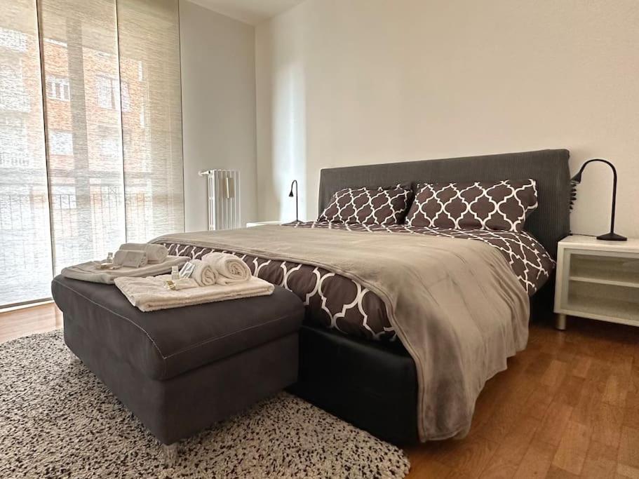 Photograph of Casa Spezia - Metro Vicina, Wi-Fi Rapido & Netflix