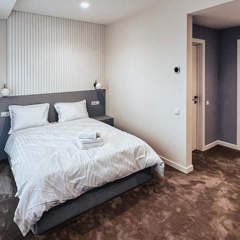 DAVID'S RENTAL ROOMs — 