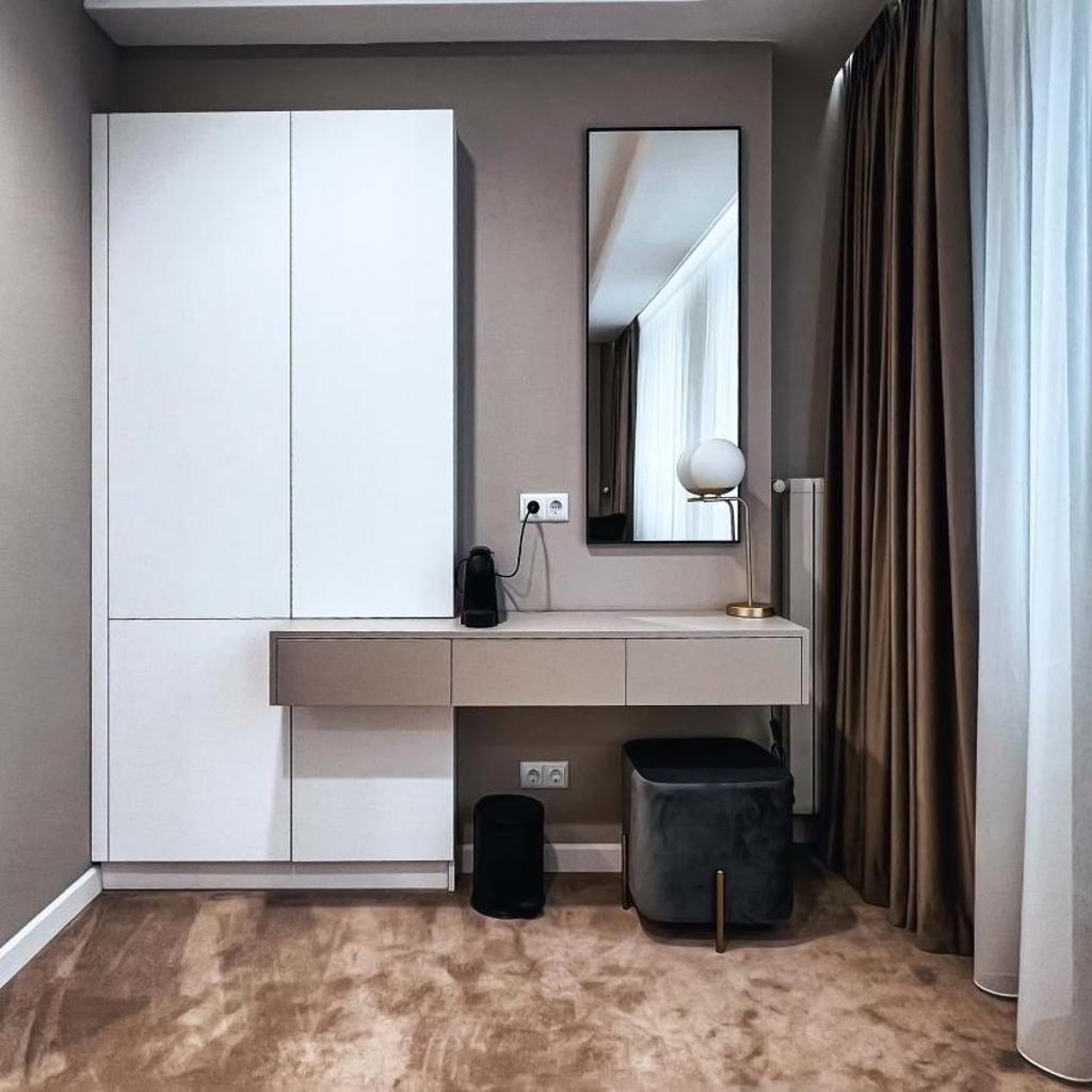 DAVID'S RENTAL ROOMs — 