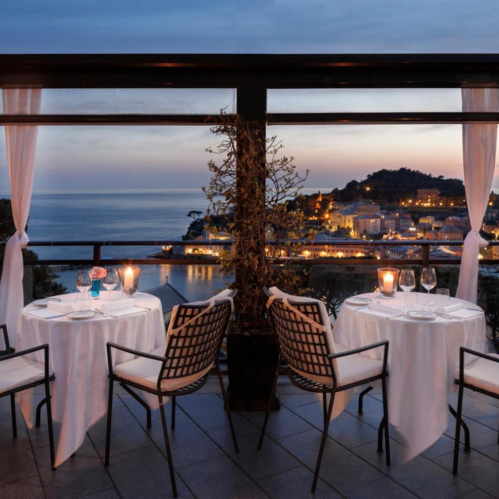 Hotel Vis à Vis — 