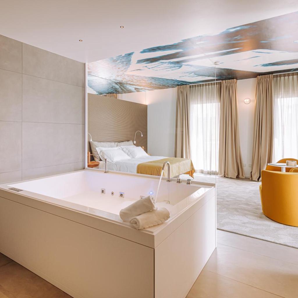 Biancodonda Greenblu Hotel & SPA — 