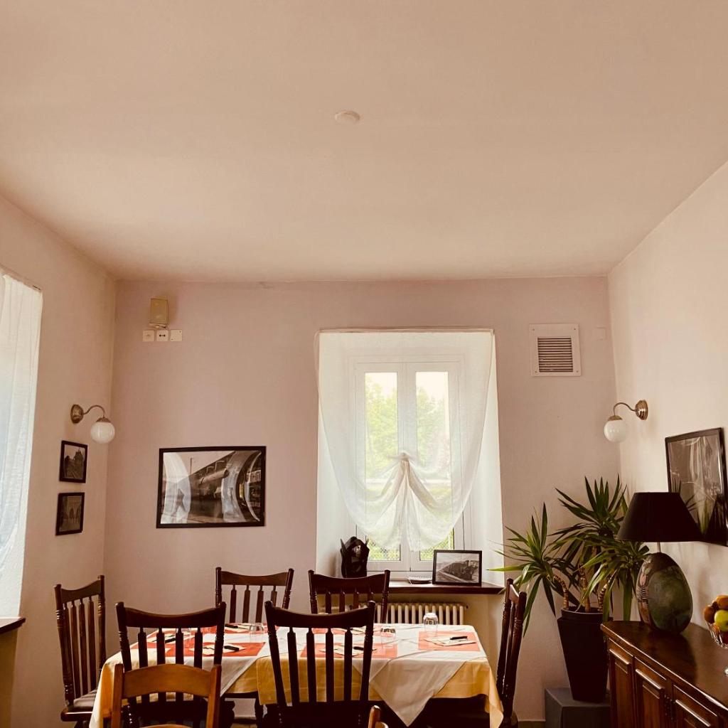 Image 10 - Ristorante Ferrovieri