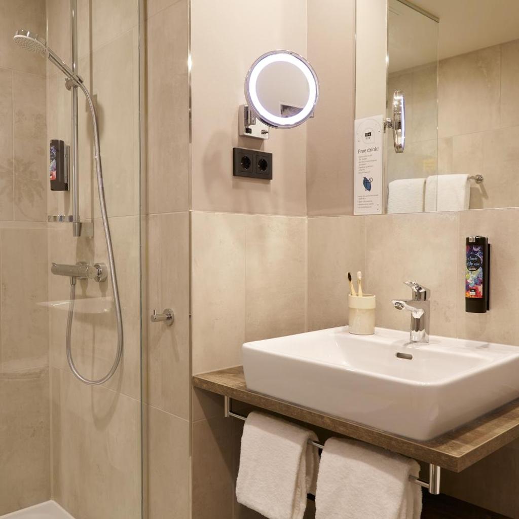 Photograph of Holiday Inn - the niu, Hub Dusseldorf Messe by IHG
