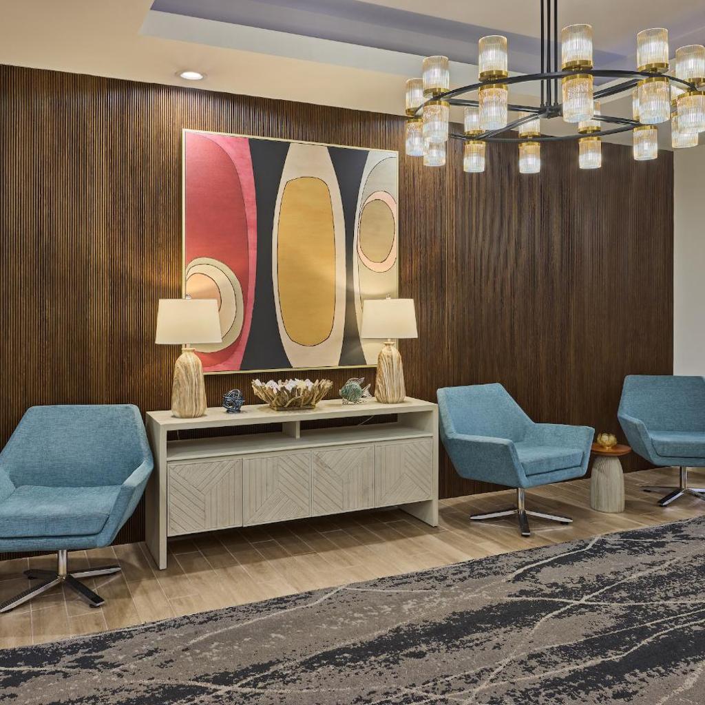Photograph of Holiday Inn Express & Suites Charleston DWTN - Medical CTR by IHG