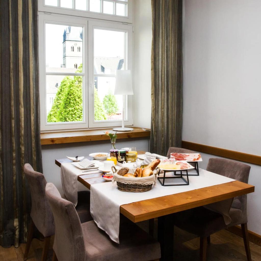 Hotel am Markt — 