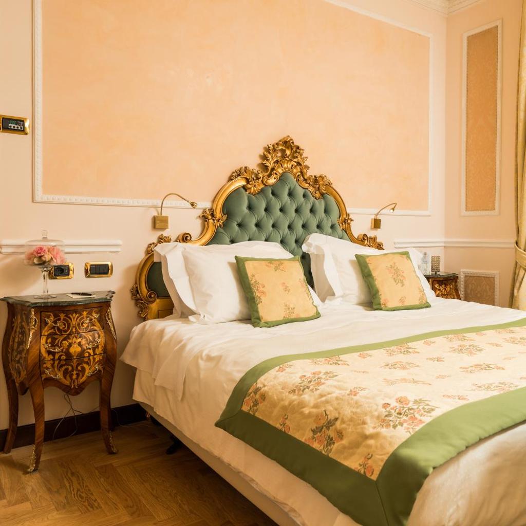 Hotel Bernini Palace — 