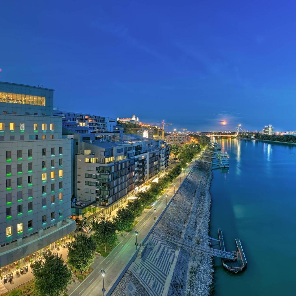 Grand Hotel River Park, a Luxury Collection Hotel, Bratislava — 