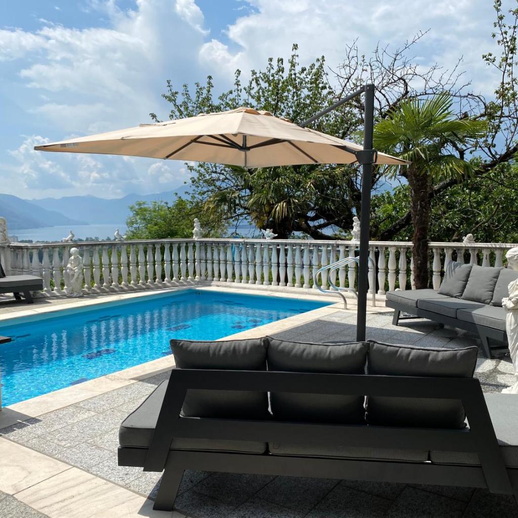 Image 10 - Ferienhaus Patrizia with a fantastic view of Lake Maggiore and the pool