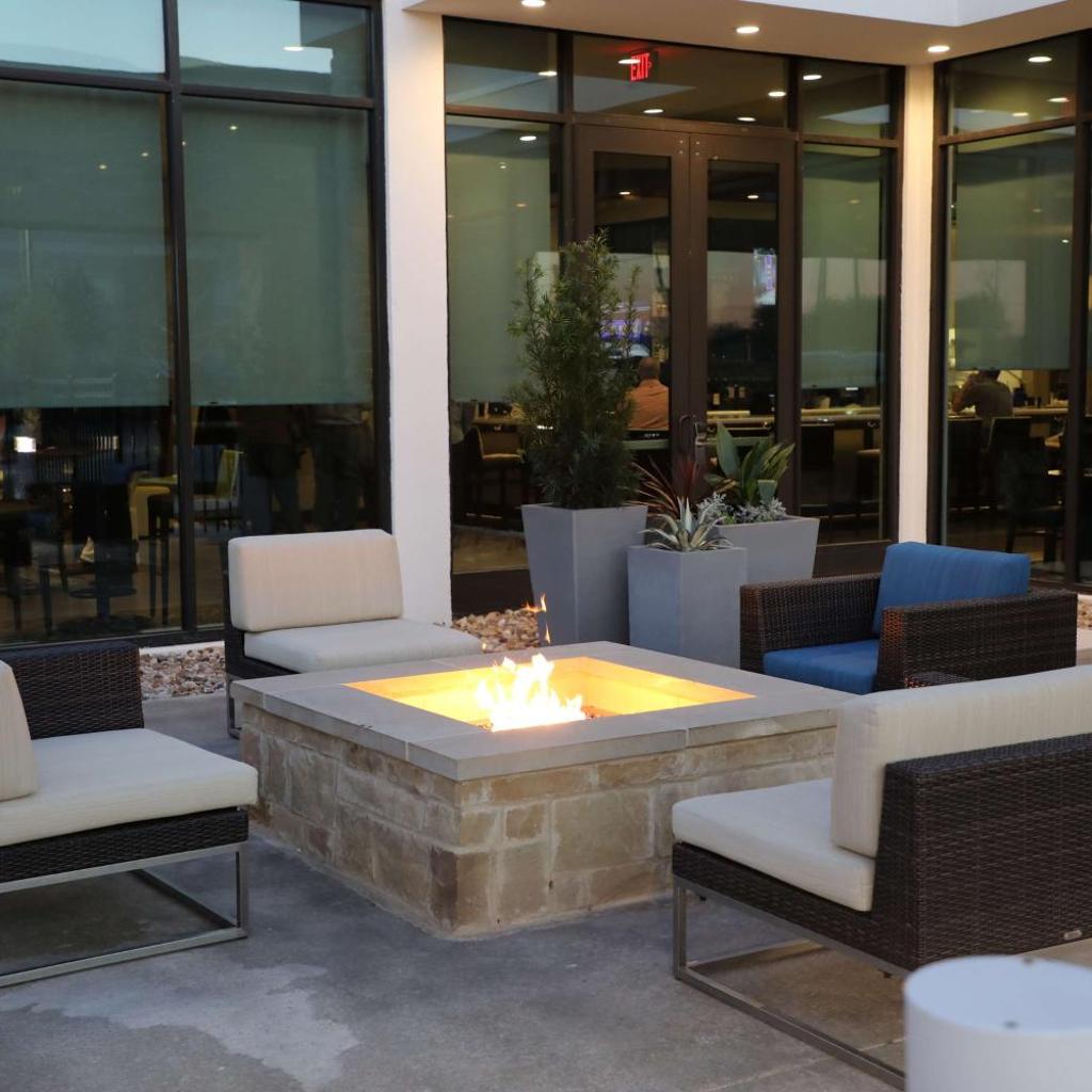 Photograph of Hilton Garden Inn Austin Airport