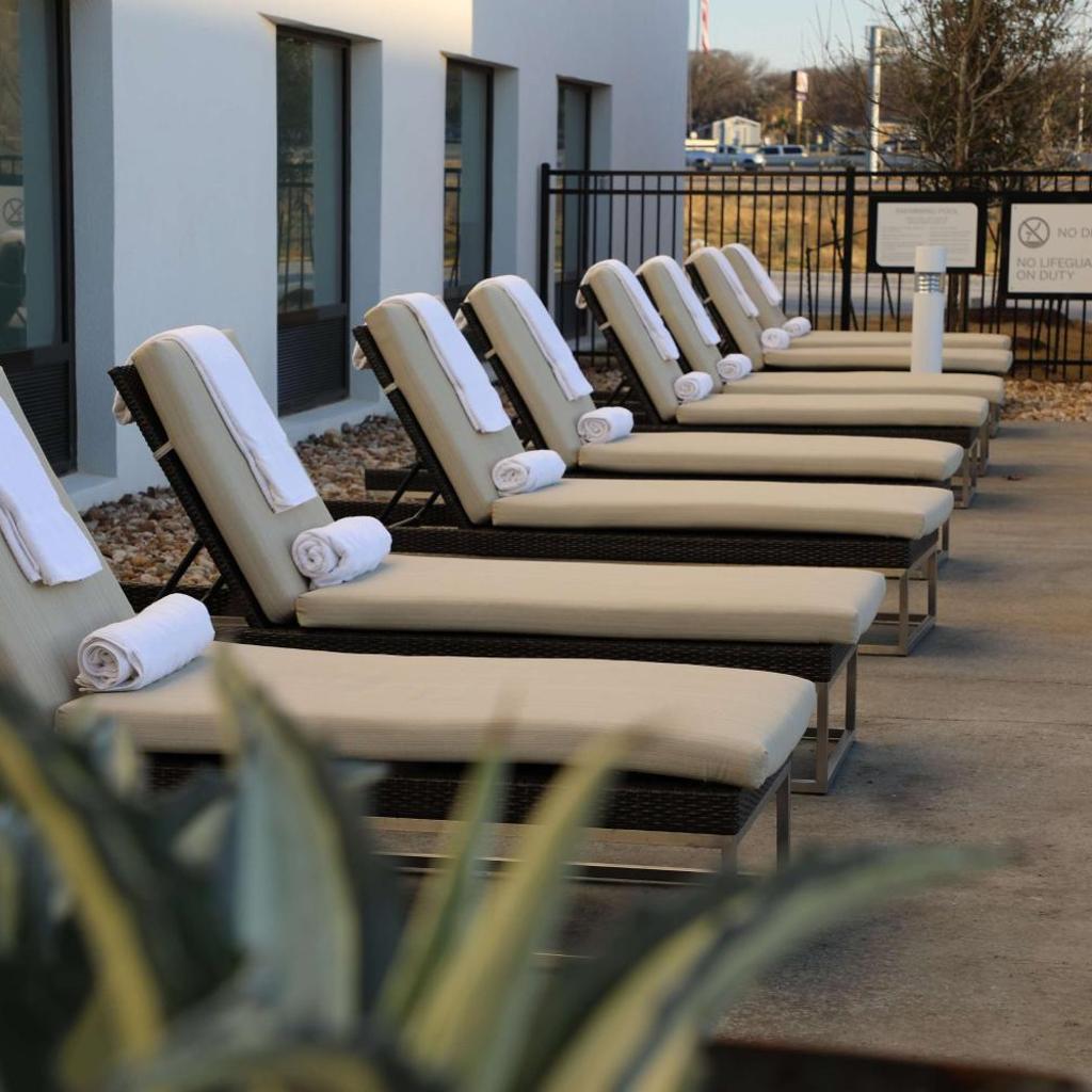 Photograph of Hilton Garden Inn Austin Airport