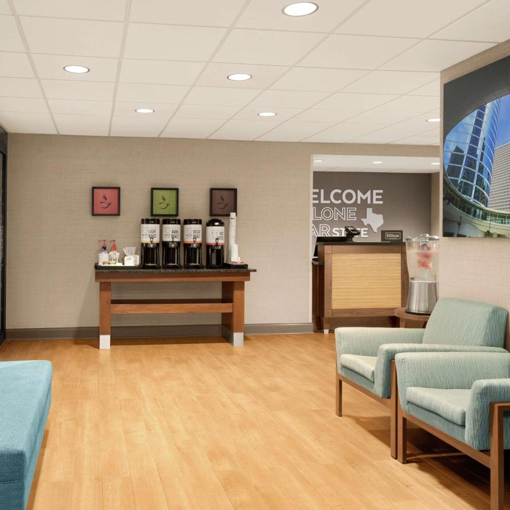 Photograph of Hampton Inn Houston Hobby Airport