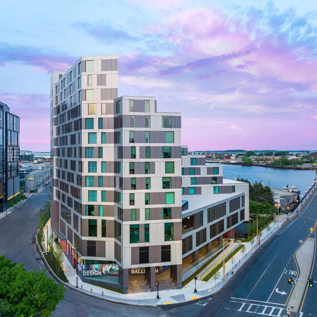 Photograph of Homewood Suites by Hilton Boston Seaport District