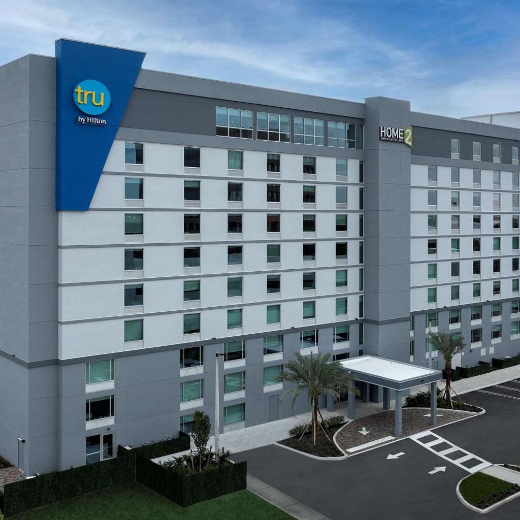 Photograph of Tru By Hilton Miami Airport South Blue Lagoon, Fl