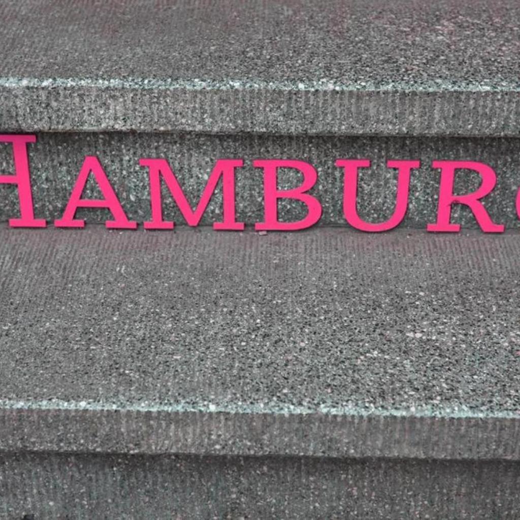 Photograph of Hamburg Room