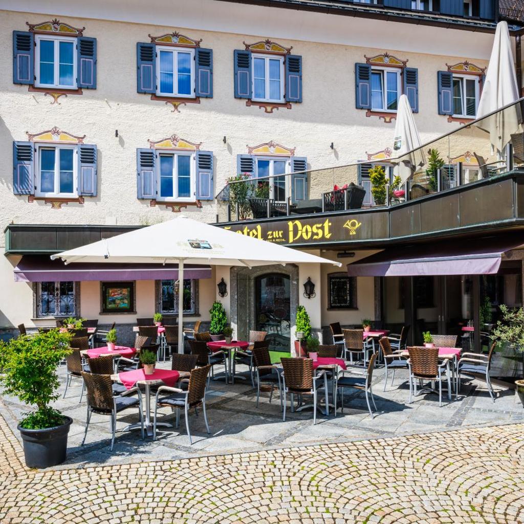 Hotel zur Post — 