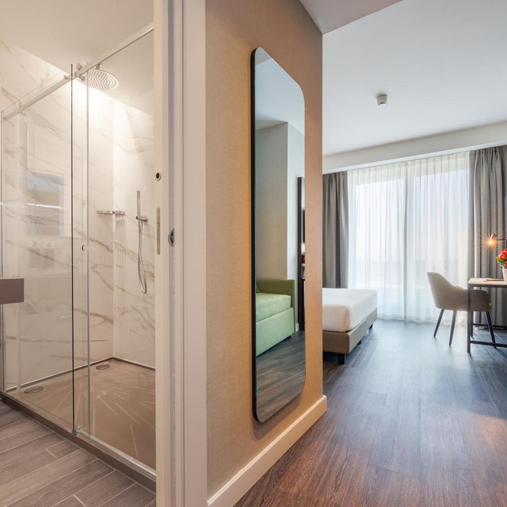 Photograph of IH Hotels Milano Centrale