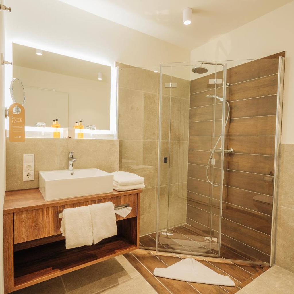 Hotel MeerZeiten inklusive externer Schwimmbad- & Saunanutzung — 