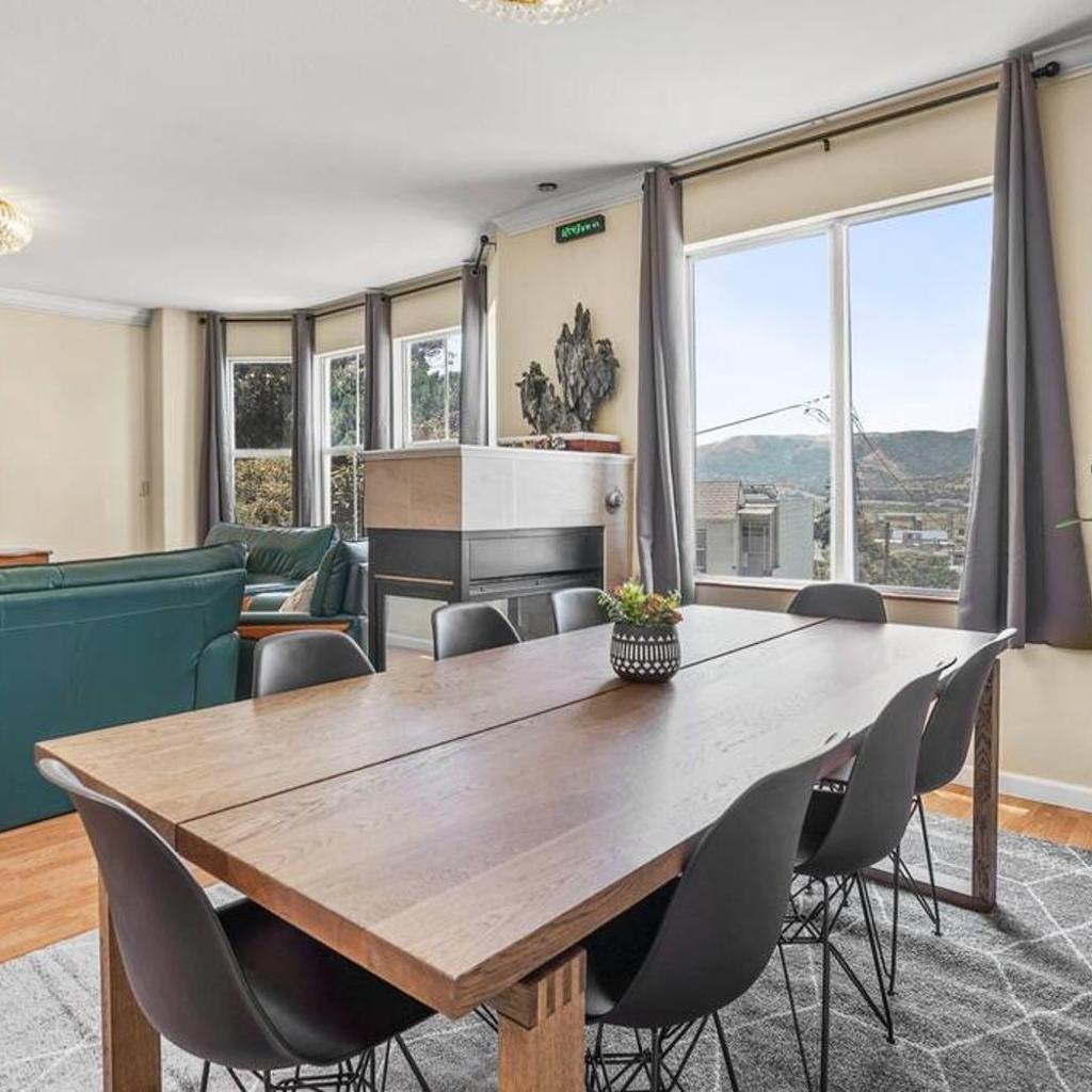 Photograph of Beautiful Spacious House 2BR / 4BR in Silver Terrace