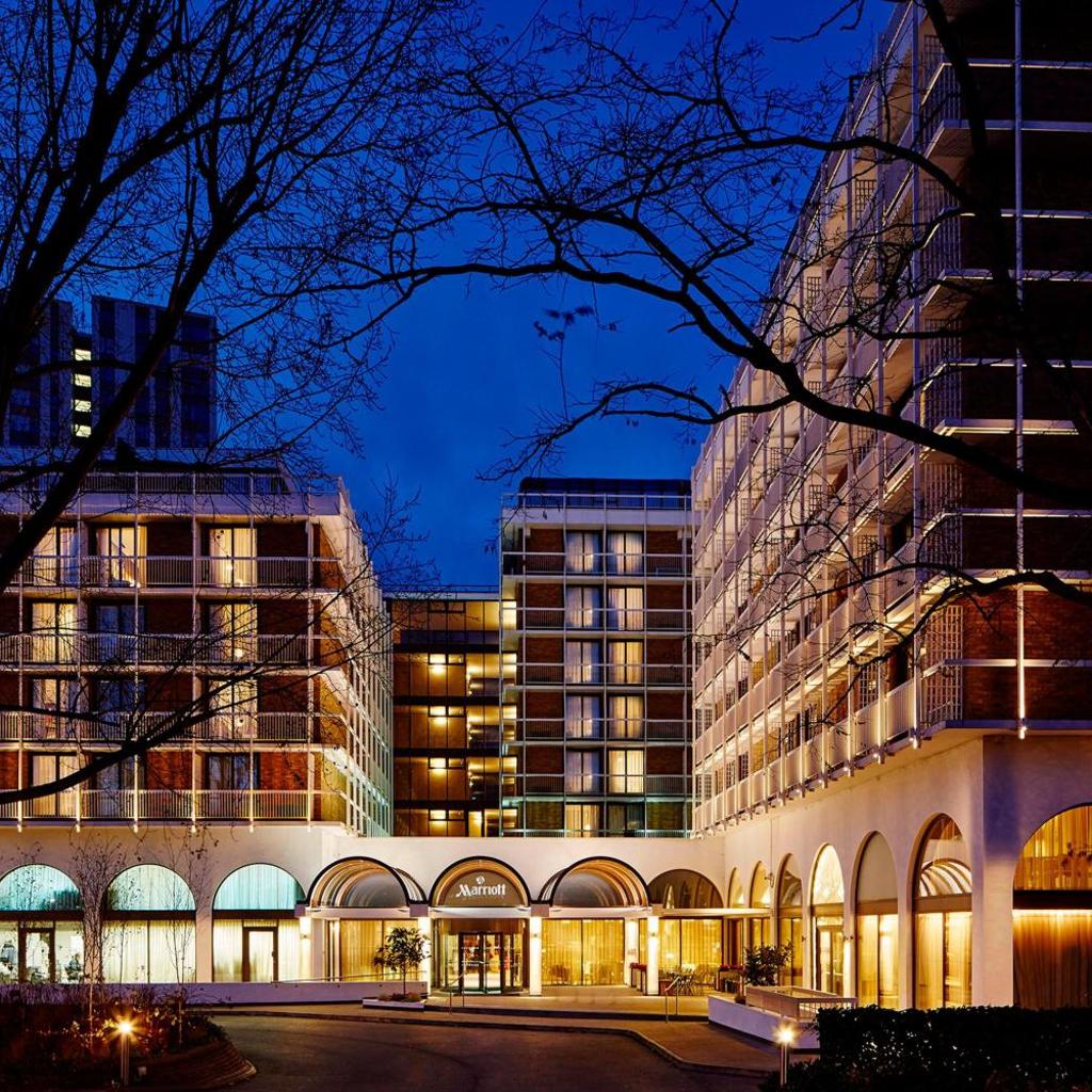 Photograph of London Marriott Hotel Regents Park