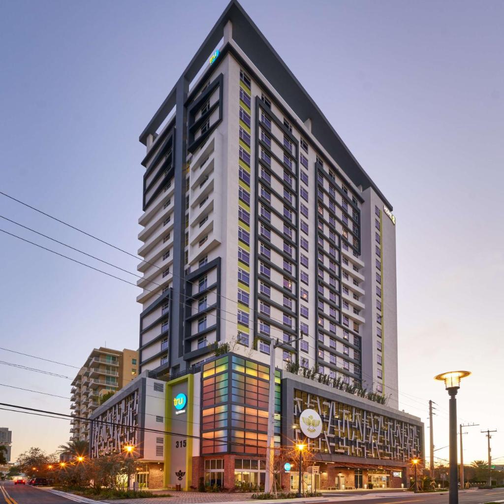 Photograph of Home2 Suites By Hilton Ft. Lauderdale Downtown, Fl