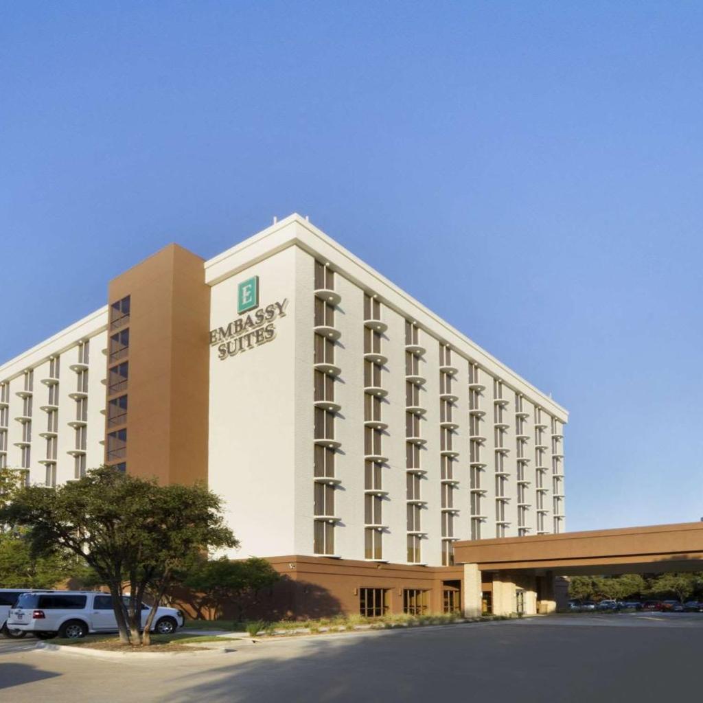Photograph of Embassy Suites by Hilton Dallas Market Center