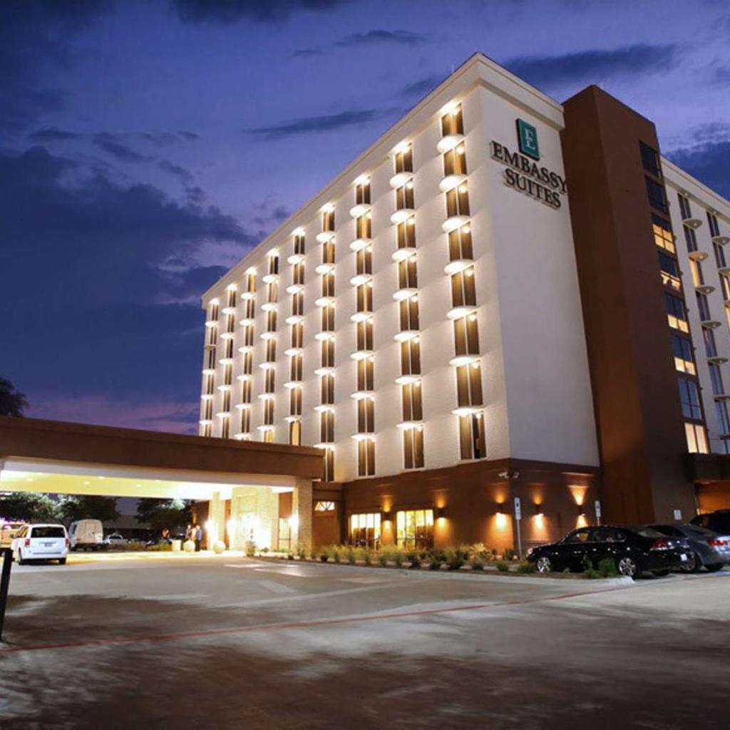 Photograph of Embassy Suites by Hilton Dallas Market Center