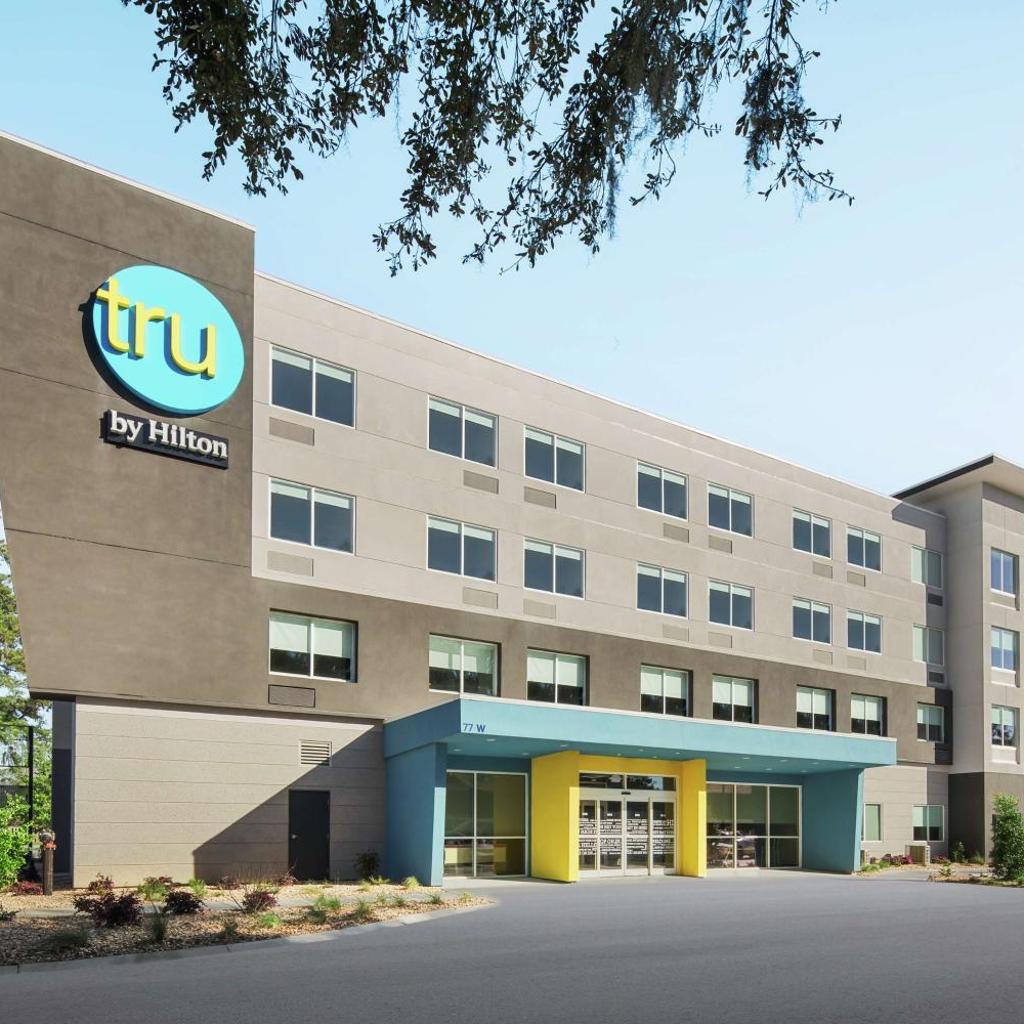 Photograph of Tru By Hilton Savannah Midtown