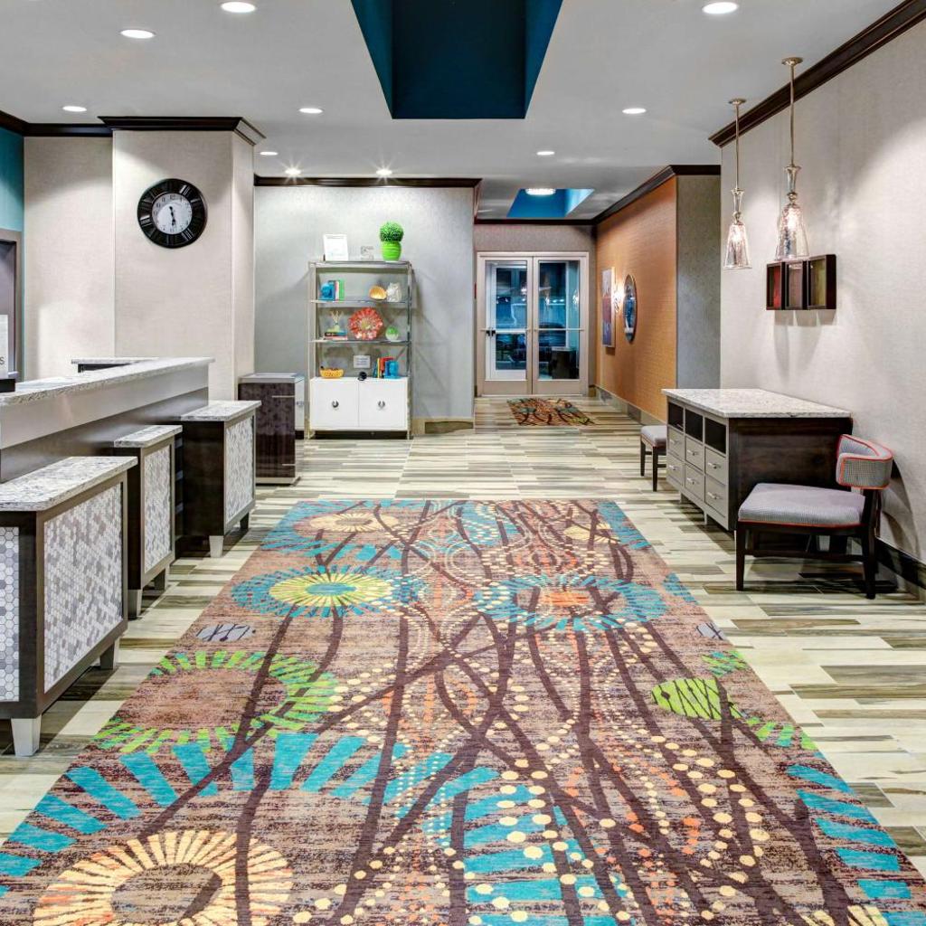 Photograph of Hampton Inn & Suites by Hilton Atlanta Perimeter Dunwoody