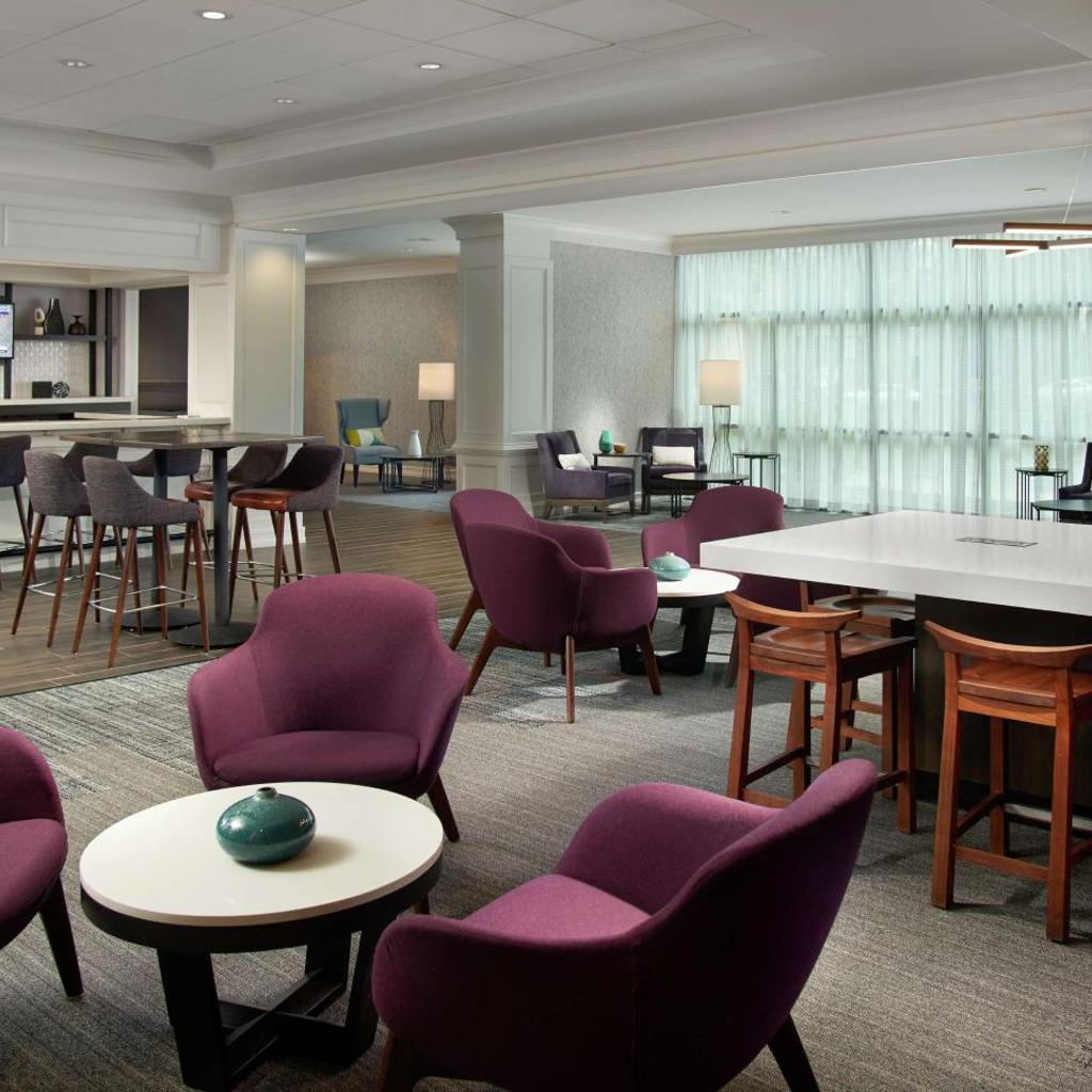 Photograph of Hilton Garden Inn Atlanta-Buckhead